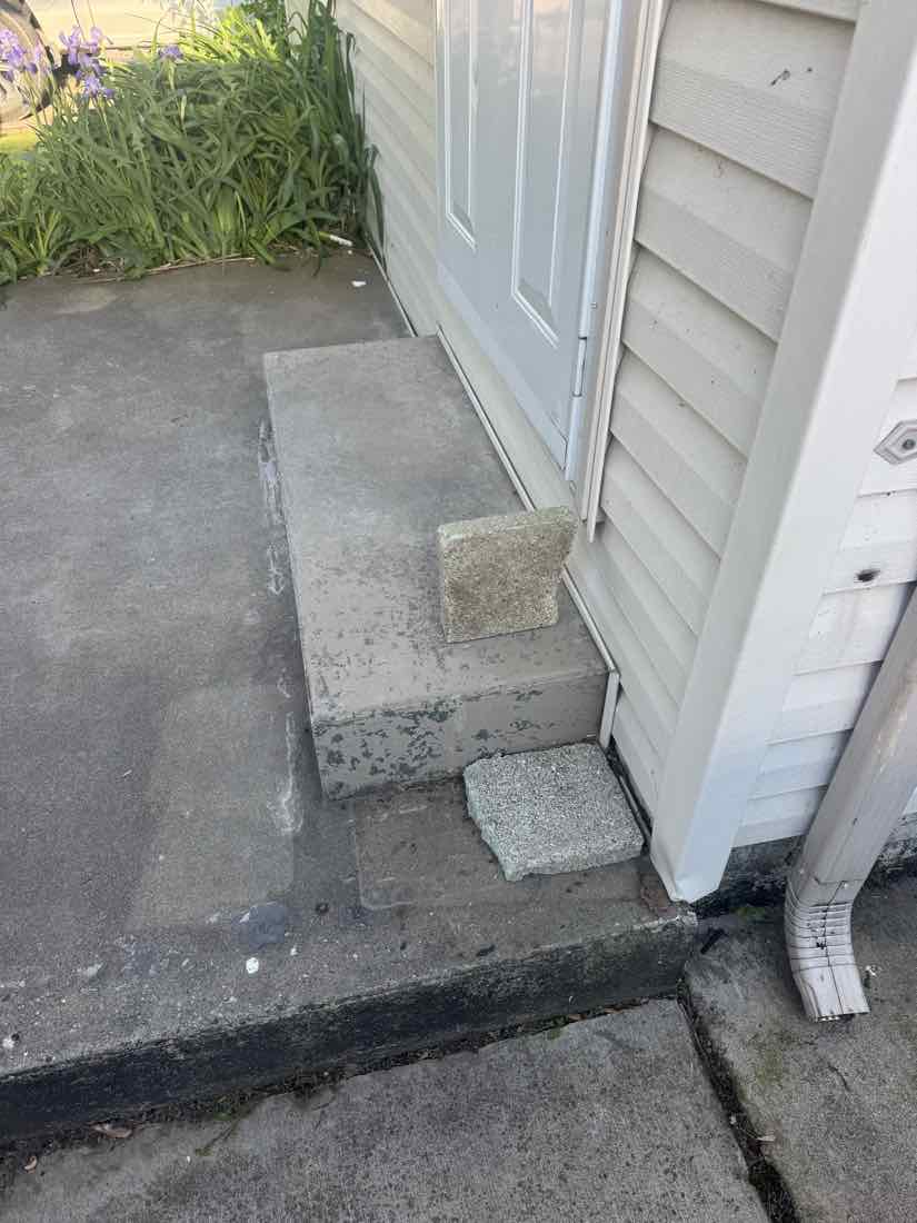 No Landing need per building code